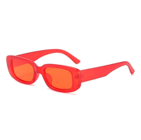 Lunettes de soleil carrées en gros Ranguo avec logo personnalisé, protection UV, idéales pour les promotions et événements d'entreprise