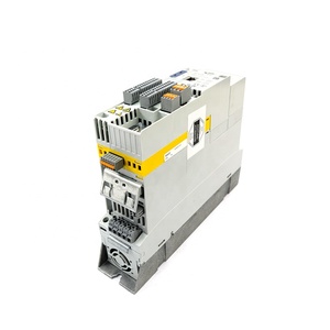 Variador de Frecuencia Compatible con Grúas de 400V, 3 Fases, 15kW, 50/60Hz, IP66, Modelo E84AVTCE1524SB0, Superventas - Product Image 4
