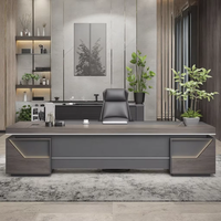 Bureau moderne de luxe en bois en forme de L pour les gestionnaires de patrons Mobilier de bureau de direction haut de gamme