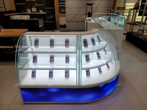 Grosir Desain Pesanan Khusus Penghitung Toko Telepon Seluler Display Furnitur Ritel Dekorasi Toko Elektronik Elektronik - Product Image 4