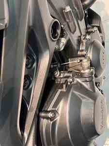Motocicleta Usada Yamaha <span class=keywords><strong>MT</strong></span>-<span class=keywords><strong>09</strong></span> <span class=keywords><strong>2015</strong></span> de Tres Cilindros con Alto Torque - Product Image 5