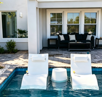 Chaise de piscine et table d'appoint en plastique pour mobilier de patio, jardin, plage, villa, terrasse de piscine et chaises longues de piscine, pour le loisir