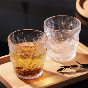 Tasses en verre style glacier pour femmes – Tasses à eau de haute qualité pour le bureau et la maison, cadeau idéal pour les fêtes, compatibles micro-ondes - Product Image 2
