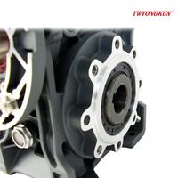 Moteur CC sans balais 20 CV, rapport 100:1, RV 030 50, arbre vertical 90 degrés, avec petites boîtes de réducteurs à vis sans fin pour convoyeur à vis