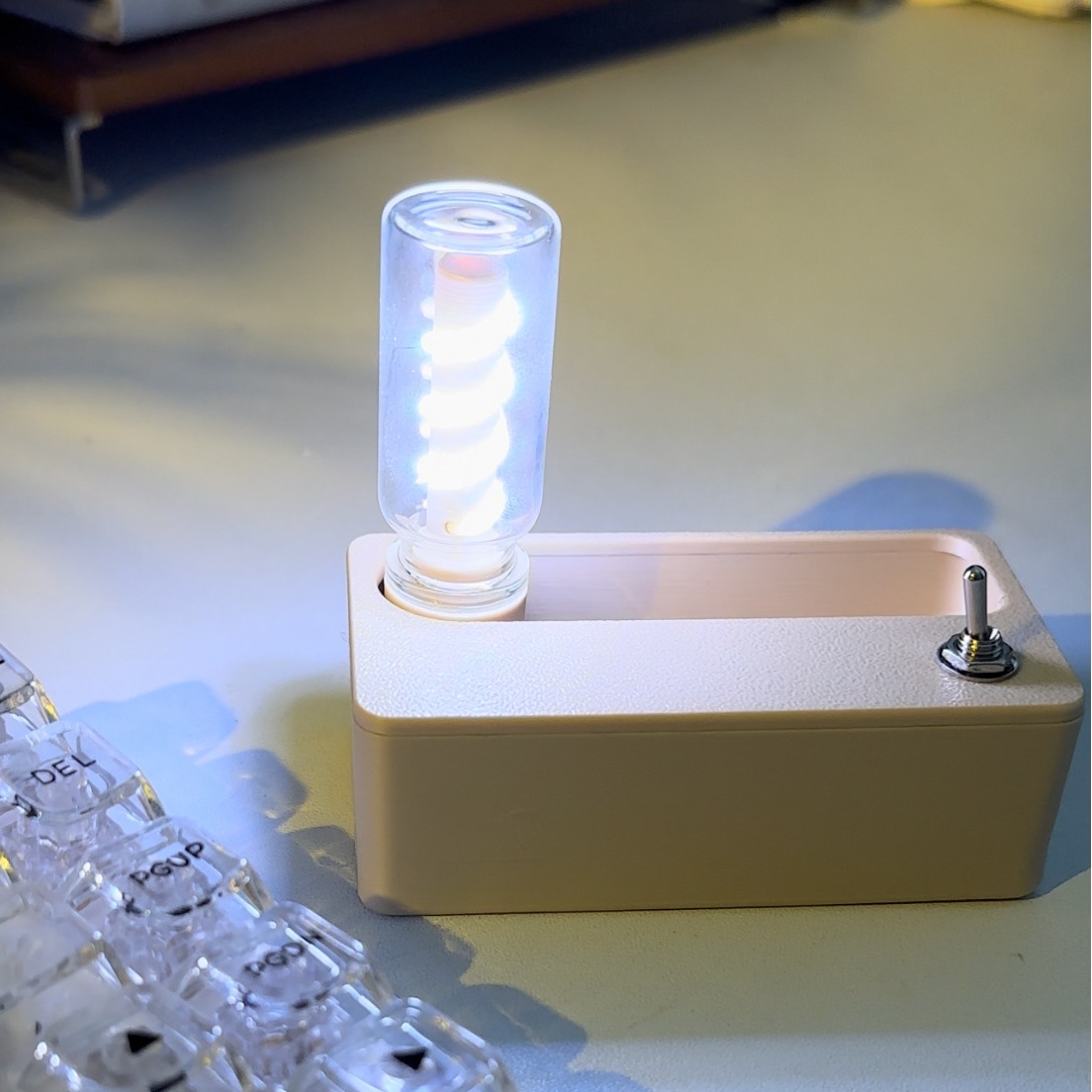 Bombilla de luz blanca