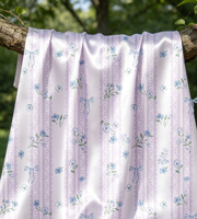 Tissu satiné 100 % polyester imprimé à rayures verticales florales bleues vintage WF, doux, respirant, séchage rapide, pour textile de maison et vêtements