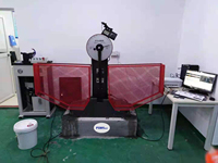 Testeur d'impact Charpy semi-automatique professionnel à pendule métallique avec affichage numérique 150J 300J