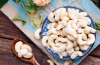 Best Verkopende Groothandelsprijs Internationale Standaard Smakelijke Witte Hele Cashewnoten 180/240/320