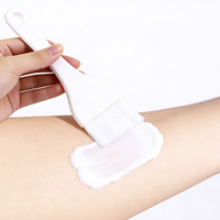 Pinceau applicateur de masque corporel extra-large en silicone, applicateur de lotion corporelle à poils doux, manche en plastique, outil de soin de la peau pour salon de beauté et spa