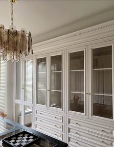 Dressing moderne sur mesure avec portes coulissantes en bois massif - Product Image 5