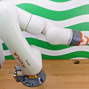 Brazo Robótico Kuka Lbr Iisy de 3 Articulaciones Servoeléctricas Hecho en Alemania - Product Image 2