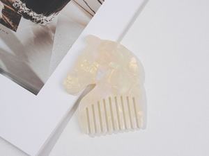 Peigne en acétate élégant au design animal créatif, forme de tête de cheval, peigne de poche, accessoires de cheveux personnalisés mignons - Product Image 4