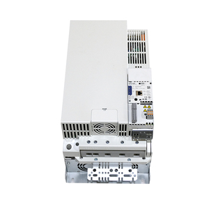 อินเวอร์เตอร์ Lenze รุ่น E84AVSCE3034VX0 สำหรับเครื่องจักรอุตสาหกรรม - Product Image 1