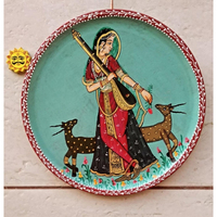 Assiette murale légère de style Art Déco, peinte à la main, d'inspiration folklorique indienne traditionnelle, écologique, pour la décoration de la maison, Diwali et retraite