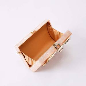Party <b>Wedding</b> Banquet <b>Bags</b> Handbags Purses Women Fashion Acrylic Square Flower <b>Clutches</b> Evening <b>Bags</b> With Chain - Product Image 3
