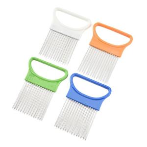 Venta al por mayor: Nuevo cortador de cebolla de acero inoxidable con aguja, tenedor para verduras y frutas, cortador de tomate, soporte seguro para cortar, herramienta y accesorio de cocina. - Product Image 6