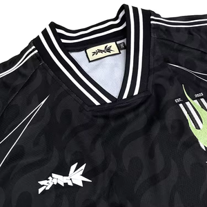 Maillots de football de haute qualité, conception personnalisée OEM, impression 3D en silicone, broderie de logo, style rétro streetwear, maillot de football - Product Image 4