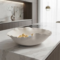 Nouvelle Arrivée Plateau de Service en Céramique Fait Main de Haute Qualité avec Bord Ondulé, Design Unique à Volants, Décoration d'Intérieur, Fabrication Céramique