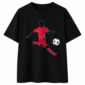 เสื้อยืดผู้ชายลายกราฟิกสีแดงสไตล์นักเตะฟุตบอล ทรงโอเวอร์ไซส์ ผ้าฝ้าย เหมาะเป็นของขวัญสำหรับผู้ชายที่รักฟุตบอล - Product Image 6