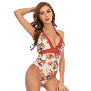 Traje de baño deportivo de una pieza con estampado de patrón sólido elegante para mujer americana europea, diseño trasero recortado, transpirable, respetuoso con el medio ambiente - Product Image 1