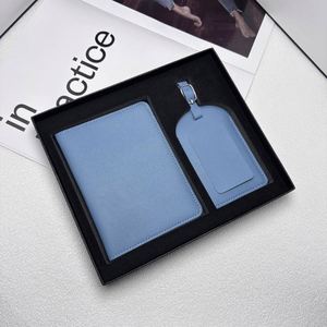 Set de Regalo de Viaje: Porta Pasaportes, Etiquetas para Equipaje, Cartera para Tarjetas de Embarque, Etiquetas de Identificación Antipérdida, Impresión Serigráfica, Logotipo Personalizado - Product Image 2