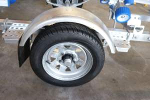 Pneu <span class=keywords><strong>185R14C</strong></span> de haute qualité et jantes en acier de 14 pouces 850KG <span class=keywords><strong>roue</strong></span> en acier de <span class=keywords><strong>remorque</strong></span> de charge et <span class=keywords><strong>roue</strong></span> de <span class=keywords><strong>remorque</strong></span> - Product Image 2