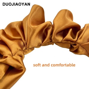 عصابة رأس رياضية رفيعة مرنة غير قابلة للانزلاق للنساء - Product Image 3