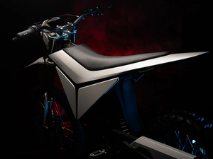 Motocicleta Eléctrica Profesional para Motocross Surge V Todoterreno 97.2V Máx. Velocidad <span class=keywords><strong>110</strong></span> km/h - Product Image 4