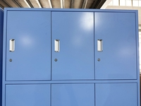 Armoire de laboratoire médical scolaire, meuble de rangement en acier, casier à vêtements en acier thermolaqué