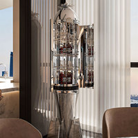 Armoire à vin moderne de luxe en acier inoxydable, armoire à bar motorisée créative en forme de fusée, armoire électrique pour bar de villa