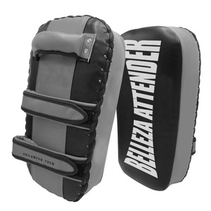 Almohadillas de Entrenamiento de Kick Boxing Curvas de Cuero y Goma, Diseño Personalizado y Profesional, para MMA y Muay Thai - Product Image 5
