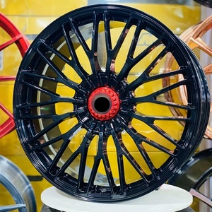 ล้อแม็กซ์ <span class=keywords><strong>Hot</strong></span> <span class=keywords><strong>Wheels</strong></span> แบบสั่งทำพิเศษ ขนาด 18-24 นิ้ว สำหรับ <span class=keywords><strong>Lamborghini</strong></span> Urus พร้อม Center Lock วัสดุอลูมิเนียมอัลลอย - Product Image 3