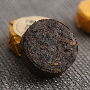 <span class=keywords><strong>Thé</strong></span> Pu-erh chinois de haute qualité, <span class=keywords><strong>Tuocha</strong></span> <span class=keywords><strong>Yunnan</strong></span> Pu'er, mini-gâteau doré 2001, <span class=keywords><strong>thé</strong></span> noir vieilli - Product Image 2