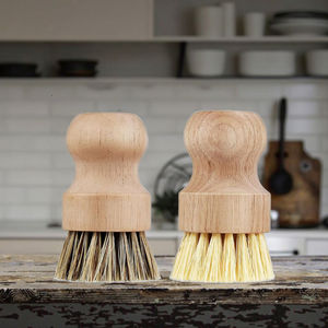 <span class=keywords><strong>2</strong></span> stuks milieuvriendelijke art deco design afwasborstels van hout voor potten, pannen en keukenreiniging, sisal palm materiaal, geschikt voor doopgelegenheden. - Product Image 1