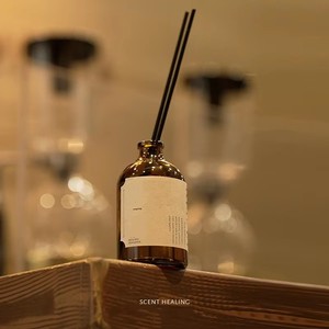 Difusor de Aromas Elegante Serie Liangfang, con Aceite Perfumado de Larga Duración, Repelente de Mosquitos, para Interiores, Baños y Dormitorios - Product Image 1