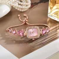 Jam Tangan Wanita Model Kotak Berlian Fashion Grosir, Jam Tangan Kotak Kecil Mewah untuk Wanita, Gelang Full Berlian, Jam Tangan Quartz Wanita, Reloj