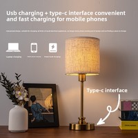 Nouvelle lampe de table en tissu rétro personnalisée de style chinois, alimentée par batterie, rechargeable, pour la chambre à coucher, utilisation au chevet