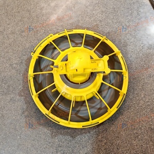 Système d'alimentation avicole automatique avec vis sans fin et mangeoire à plateau pour élevage au sol de poulets de chair - Product Image 4