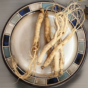 Yüksek kaliteli 5 yaşındaki kurutulmuş % Ginseng kökü ham tarım ürünü sağlık yararına - Product Image 1