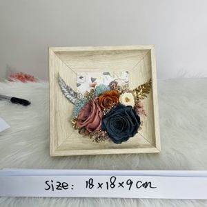 <span class=keywords><strong>2022</strong></span> Ins <span class=keywords><strong>วาเลนไทน์</strong></span>ขายส่งของขวัญหรูหราเก็บรักษาไว้กรอบรูปดอกไม้สำหรับตกแต่งบ้าน - Product Image 4