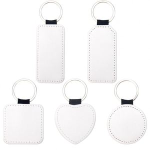 Vente en gros de porte-clés en cuir de haute qualité et de porte-clés en alliage de zinc personnalisés avec des logos, adaptés aux cadeaux DIY - Product Image 1