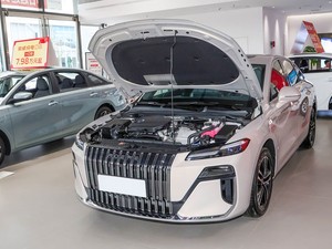 Vehículo de nueva energía Roewe <span class=keywords><strong>M7</strong></span> DMH 2025 160KM Comfort Edition Coche híbrido enchufable de tamaño mediano para viajes diarios - Product Image 6