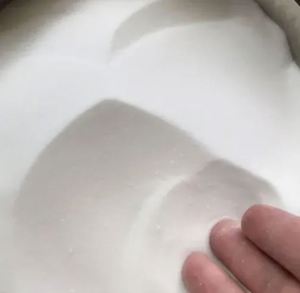 Résine de chlorure de polyvinyle (PVC) blanche Junzheng Chemical Chine SG5 K67 - Product Image 2