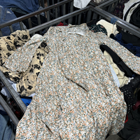 Baju Bekas Grosir Bal, Pakaian Wanita Thrift Bekas, Pakaian Vintage Retail