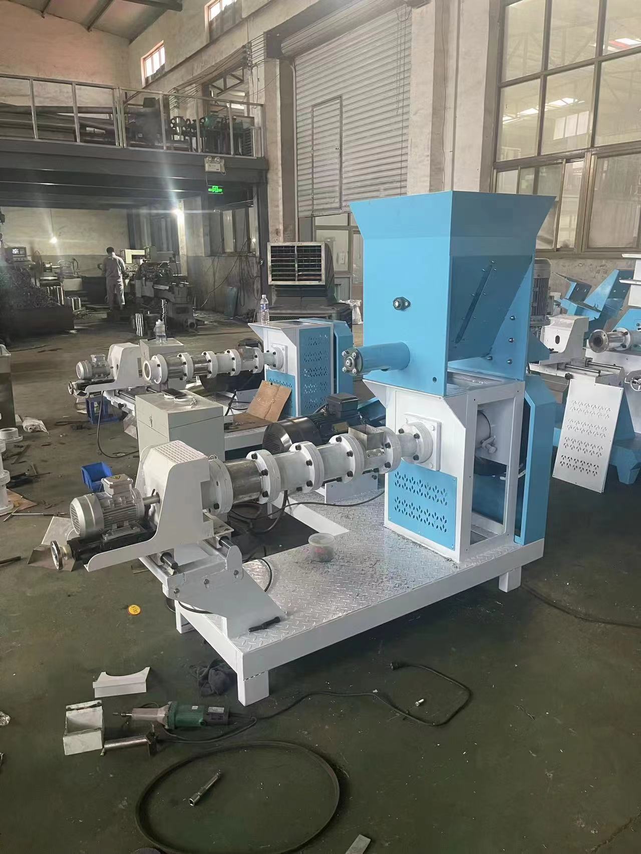 Dog Dry Pet Food Manufacture Machine Floating Fish Feed Food Processing Extruder Sales