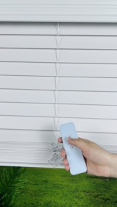 Wholesale Eco-Friendly Durable Moisture-Resistant Anti-UV Modern Electric Motorized <strong>Plastic</strong> Plain Horizontal Roller <strong>Blinds</strong> - Product Image 4