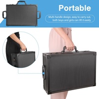 Boîte de rangement pour cartes sportives de style tendance à double bouton, en plastique rigide de haute qualité, porte-cartes magnétiques à chargement par le haut, double protection