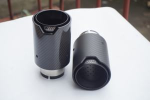 Knalpot baja tahan karat kinerja Universal <span class=keywords><strong>M</strong></span>, pipa ekor mobil serat karbon asli mengkilat untuk BMW - Product Image 5