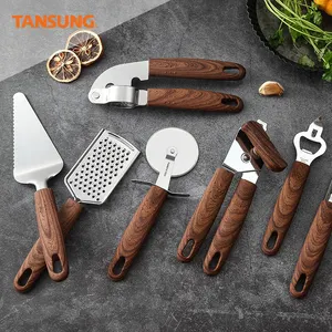 8 pièces revêtement de grain de bois poignée outils de cuisine en acier inoxydable et ensemble de gadgets pour votre cuisine