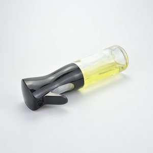 Pulvérisateur <span class=keywords><strong>d</strong></span>'<span class=keywords><strong>huile</strong></span> en verre/plastique transparent/noir <span class=keywords><strong>de</strong></span> 200 ml pour la cuisine, pulvérisateur <span class=keywords><strong>d</strong></span>'<span class=keywords><strong>huile</strong></span> <span class=keywords><strong>d</strong></span>'<span class=keywords><strong>olive</strong></span>, pulvérisateur à brume fine, bouteille à pulvérisation continue - Product Image 4